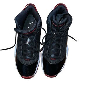 Air-inspired Men’s Black & Red Basketball Sneakers